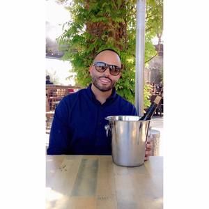 Meet your Posher, Ted